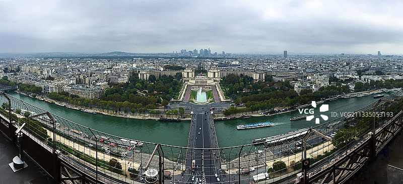巴黎铁塔全景图片素材