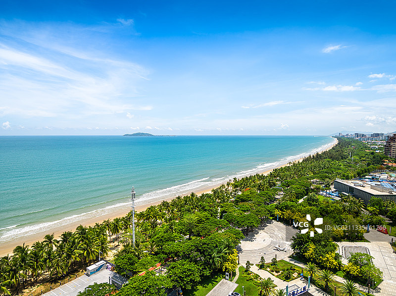 三亚康年酒店楼顶鸟瞰三亚湾全景图图片素材