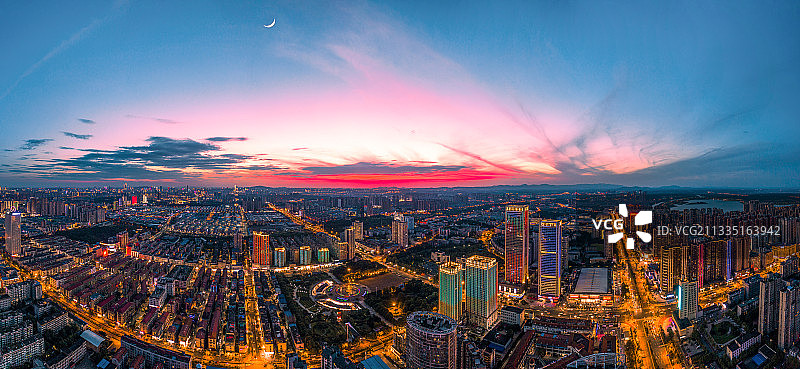 星沙火烧云全景图片素材