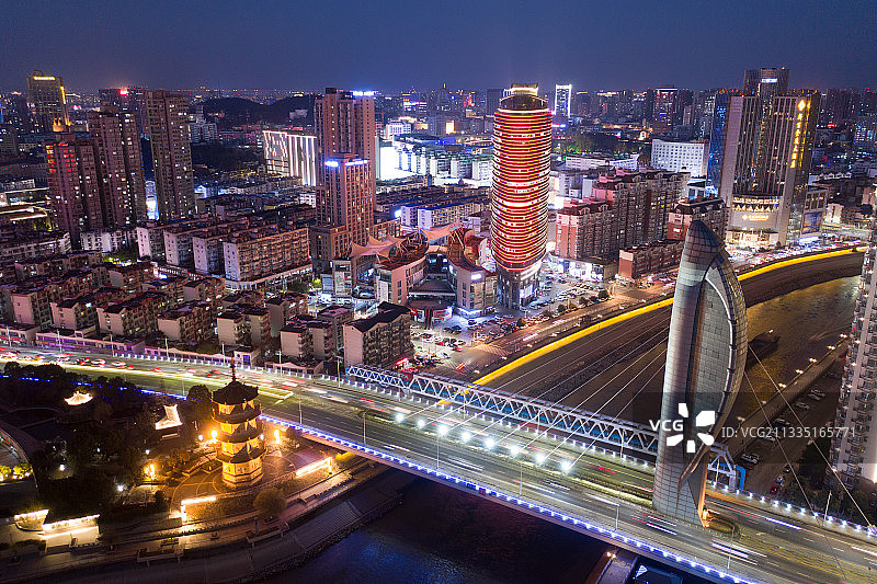 芜湖滨江临江桥中江塔夜景图片素材