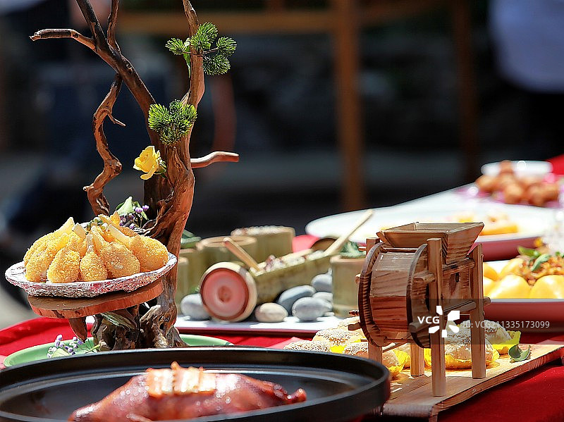 有300余年种植土豆历史的湖北恩施将土豆做成108种美食图片素材