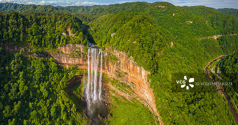 重庆四面山望乡台瀑布图片素材