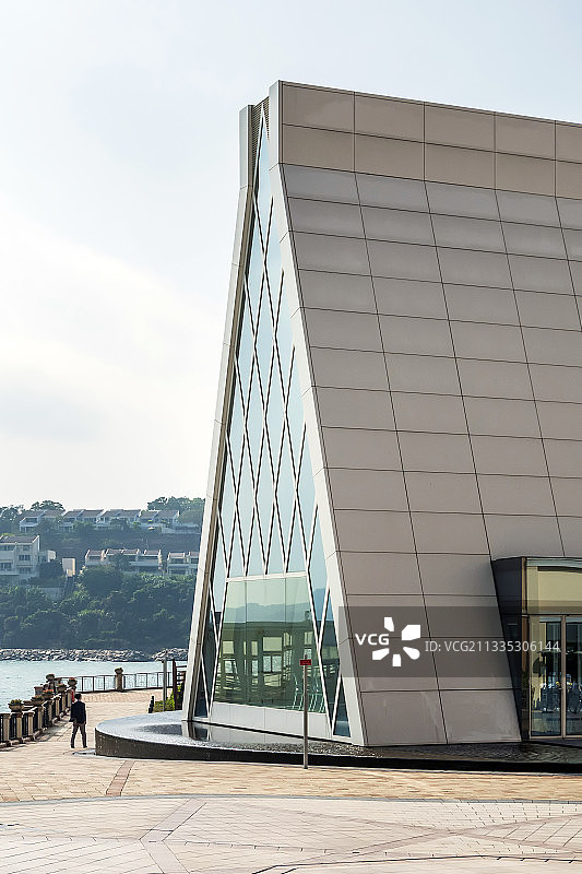 香港愉景湾海滨白教堂图片素材