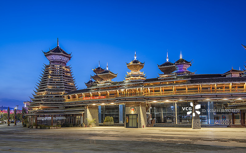 贵阳市南明区多彩贵州城夜景图片素材