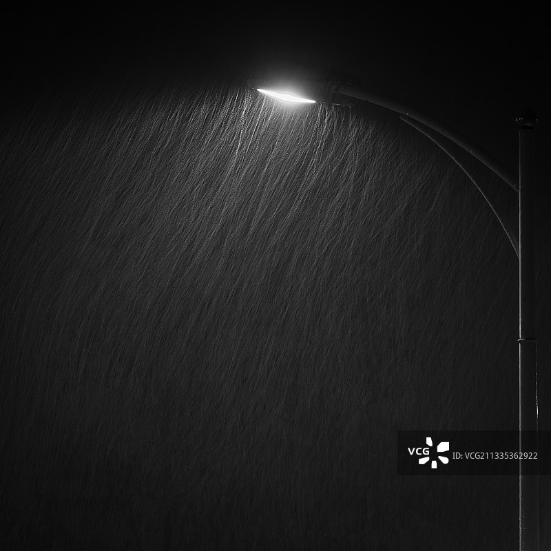 舞动的雪图片素材