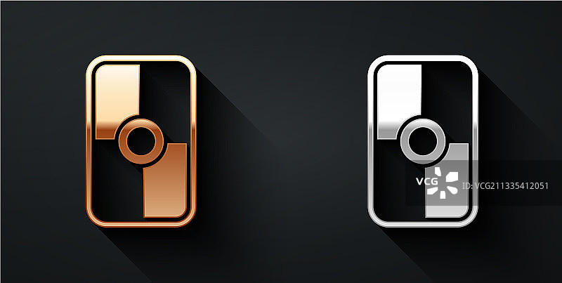 金色和银色希腊盾牌与希腊装饰图片素材