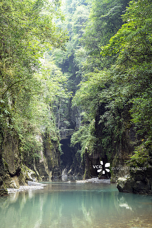 湖北：国家4A景区建始地心谷原生态风光如世处桃源图片素材