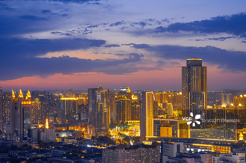 天津和平区夜景图片素材
