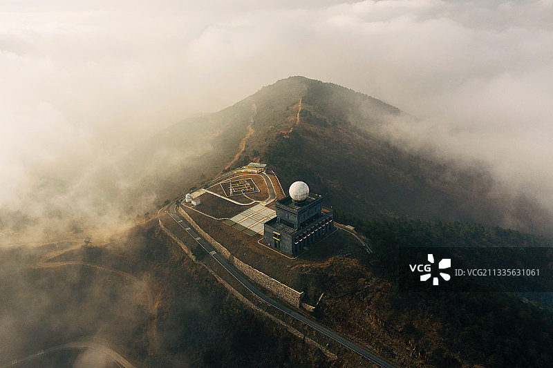 杭州临安区牵牛岗气象雷达站图片素材