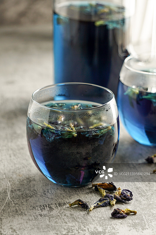 蝶豆花茶杯图片素材