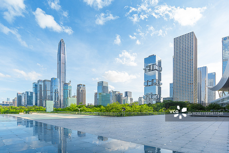 深圳市民中心广场和福田CBD风光图片素材