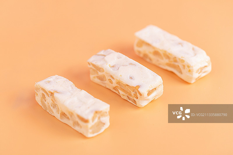 中式糕点酥饼雪花酥牛轧糖福枣图片素材