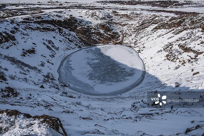 凯瑞斯火山口湖，冰岛图片素材