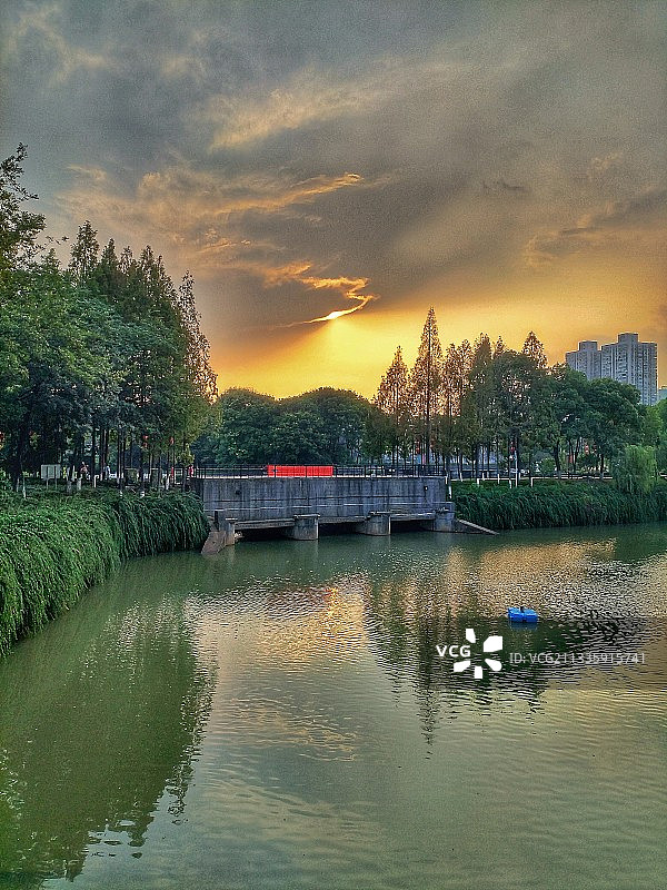 古东水关三孔闸图片素材