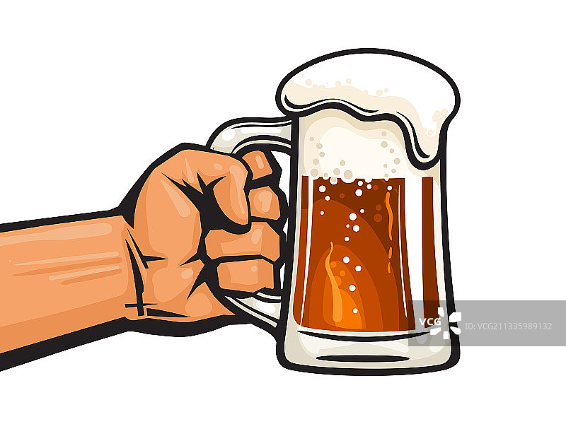 手握装满啤酒的玻璃杯图片素材
