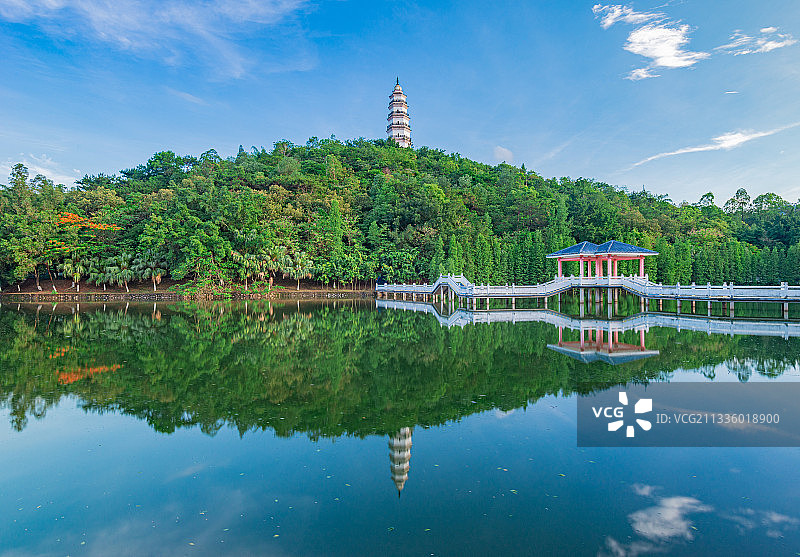 高要国荞公园与文明塔图片素材