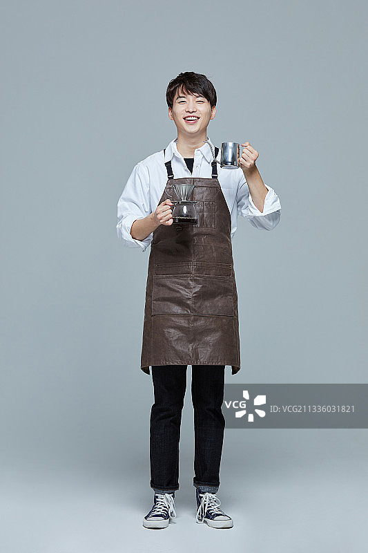 20多岁的年轻人，创业，咖啡师，商人图片素材