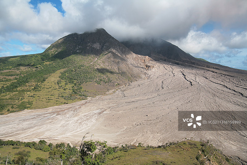 火山泥流沉积物图片素材