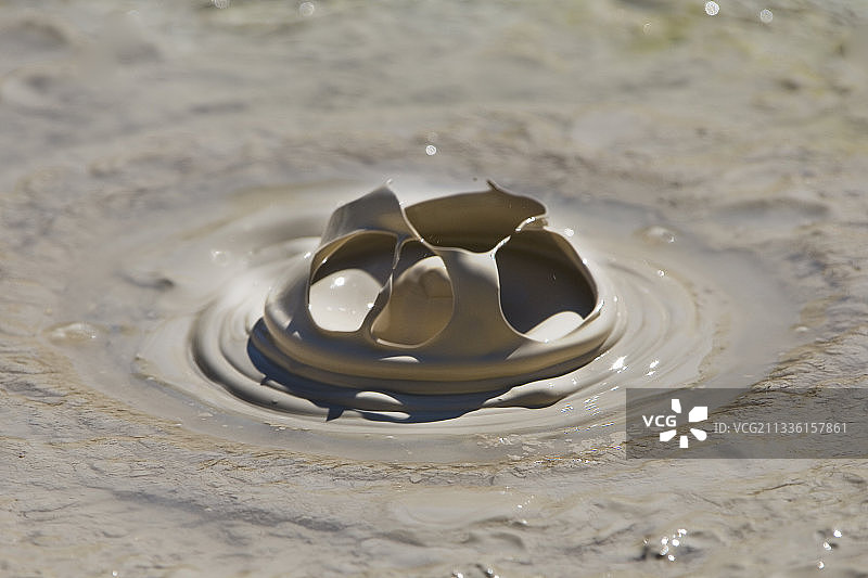 加利福尼亚州拉森的泥浆池图片素材