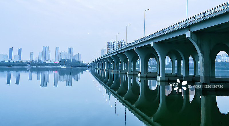 南阳雪枫大桥图片素材