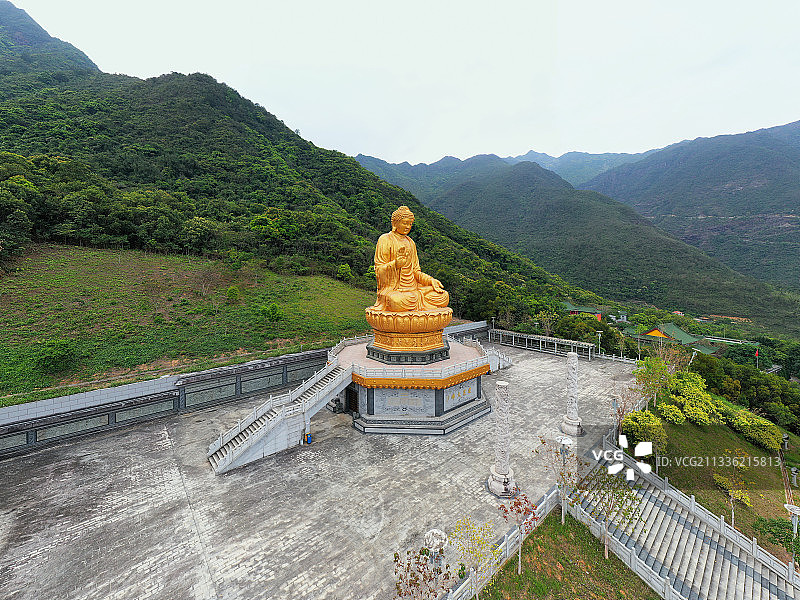 广东省汕尾市海丰县海城镇莲花山森林公园鸡鸣寺航拍图片素材