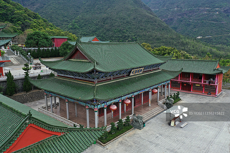 广东省汕尾市海丰县海城镇莲花山森林公园鸡鸣寺航拍图片素材