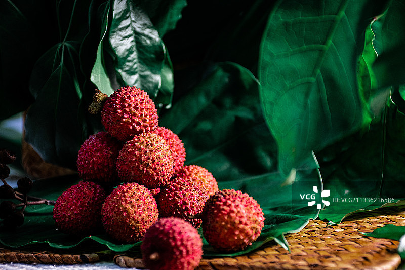 夏天的荔枝——桂味图片素材
