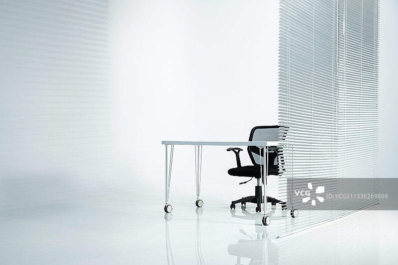 办公桌和椅子图片素材
