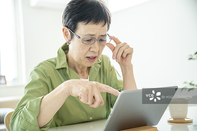 长者的生活图片素材