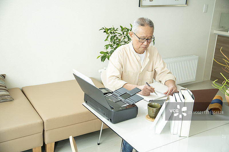 长者的生活图片素材