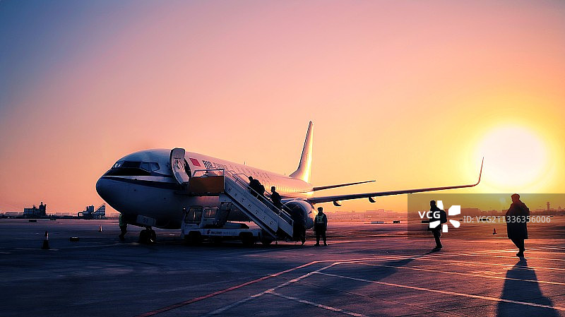 暖阳飞行图片素材