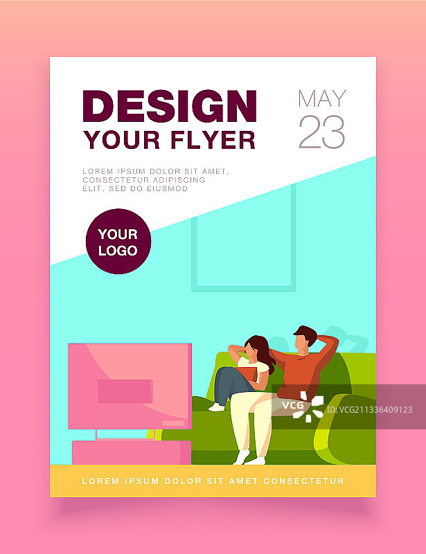 一起看电视的幸福情侣图片素材