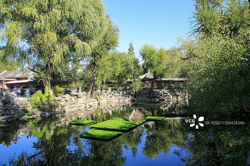 北京宋庆龄同志故居：池塘图片素材