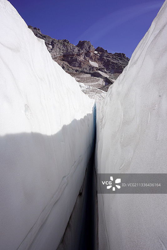 华盛顿皮尔斯县雪山风景图片素材