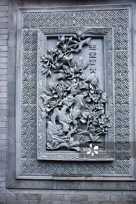 甘肃临夏八坊十三巷国家非物质文化遗产砖雕画工艺图片素材