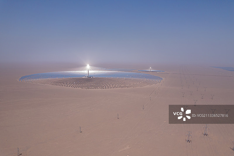 甘肃敦煌光伏电站图片素材