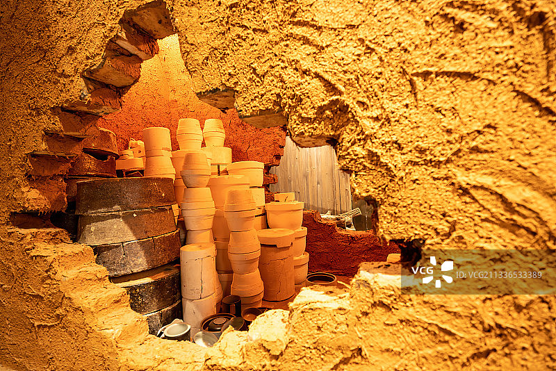 陶瓷窑瓷器烧制图片素材