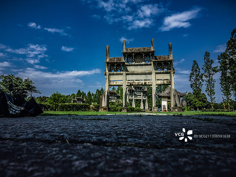 航拍安徽歙县棠樾牌坊群图片素材