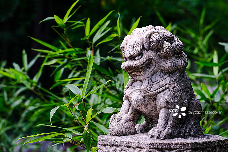 横版石狮子图片素材