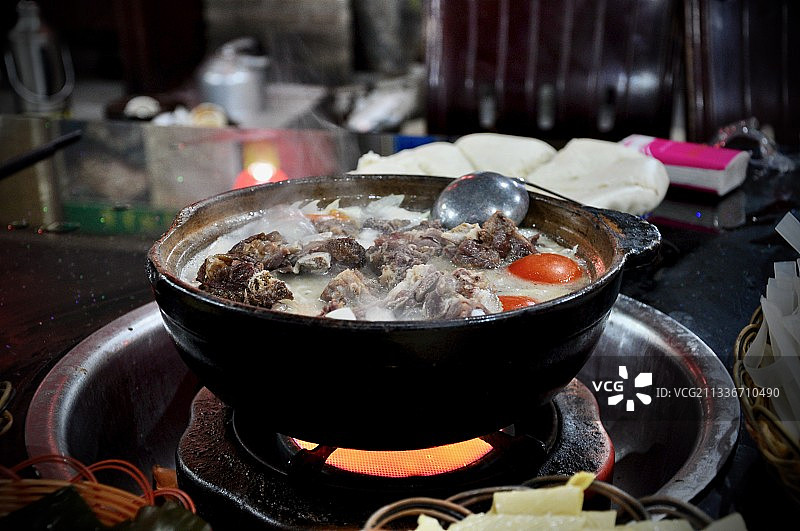 腊排骨火锅——拍摄于中国云南图片素材