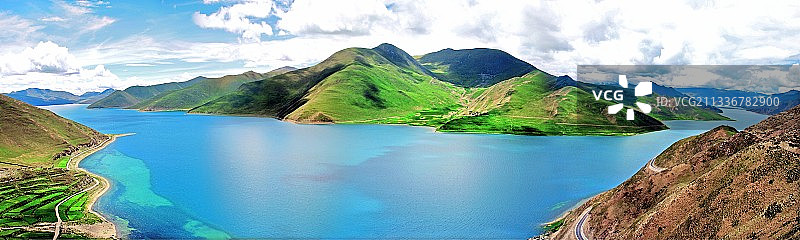 西藏圣湖—羊卓雍措图片素材