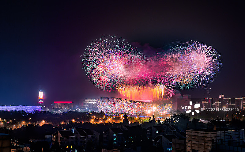 鸟巢建党100周年烟花图片素材
