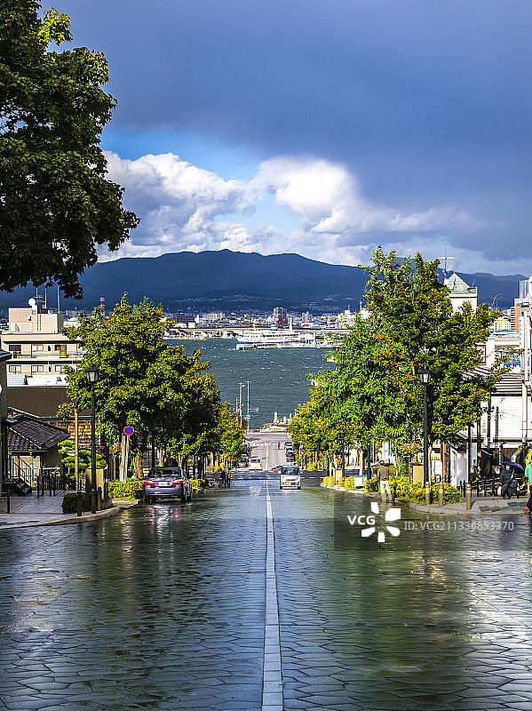 日本雨后的街道图片素材
