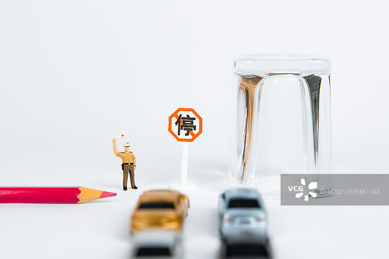 酒驾，违法行驶，醉驾，交通警察，道路交通安全法图片素材