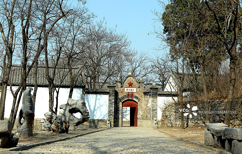 山东章丘朱家裕景区--山阴小学旧址图片素材