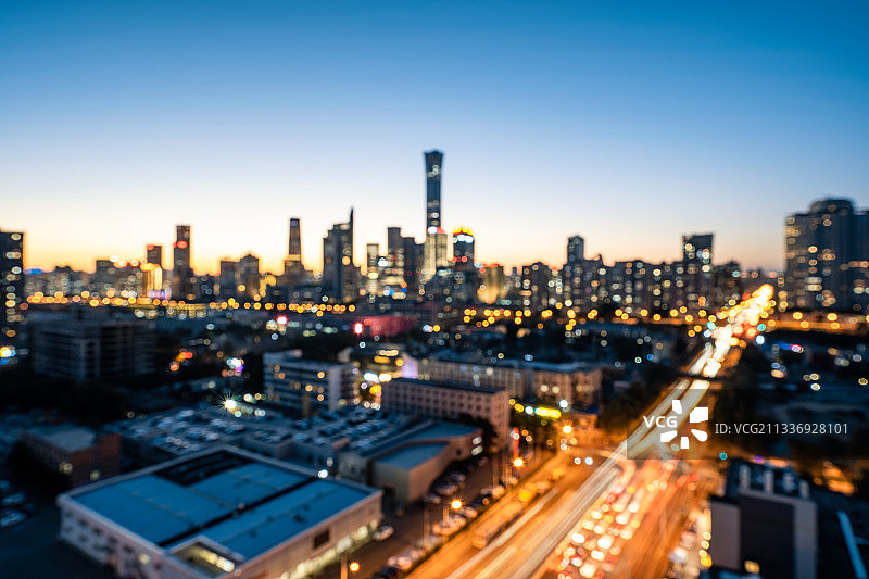 日落时分的北京国贸CBD光斑图片素材