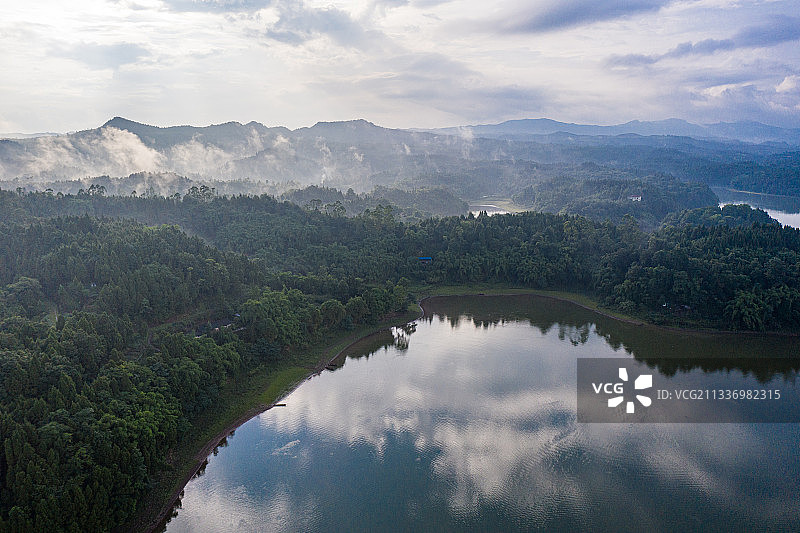 四川省广安市岳池县翠湖风景区图片素材