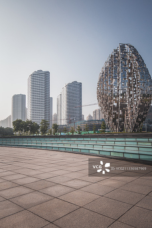 中国辽宁大连金普新区开发区滨海路滨海公园海岸线图片素材