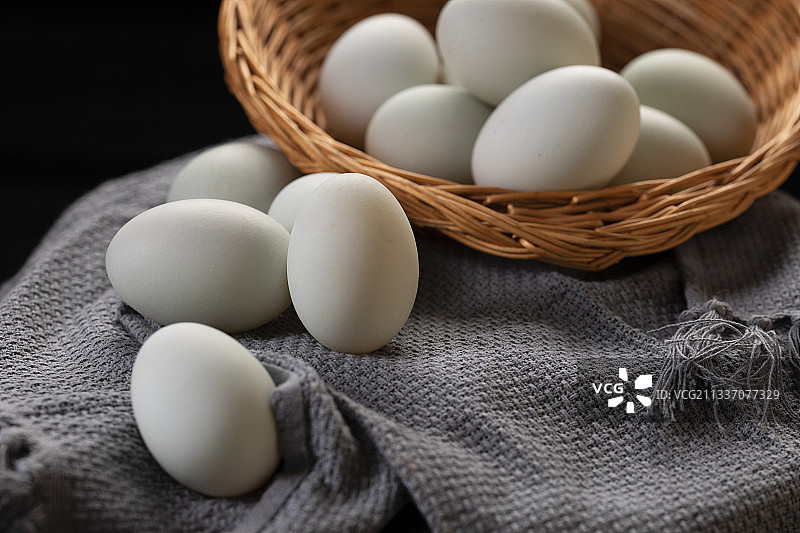 农家生态鸭蛋图片素材