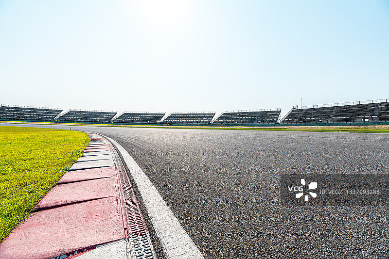 上海国际赛车场建筑与赛道图片素材